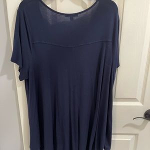 Woman’s pull over top, Navy 2x